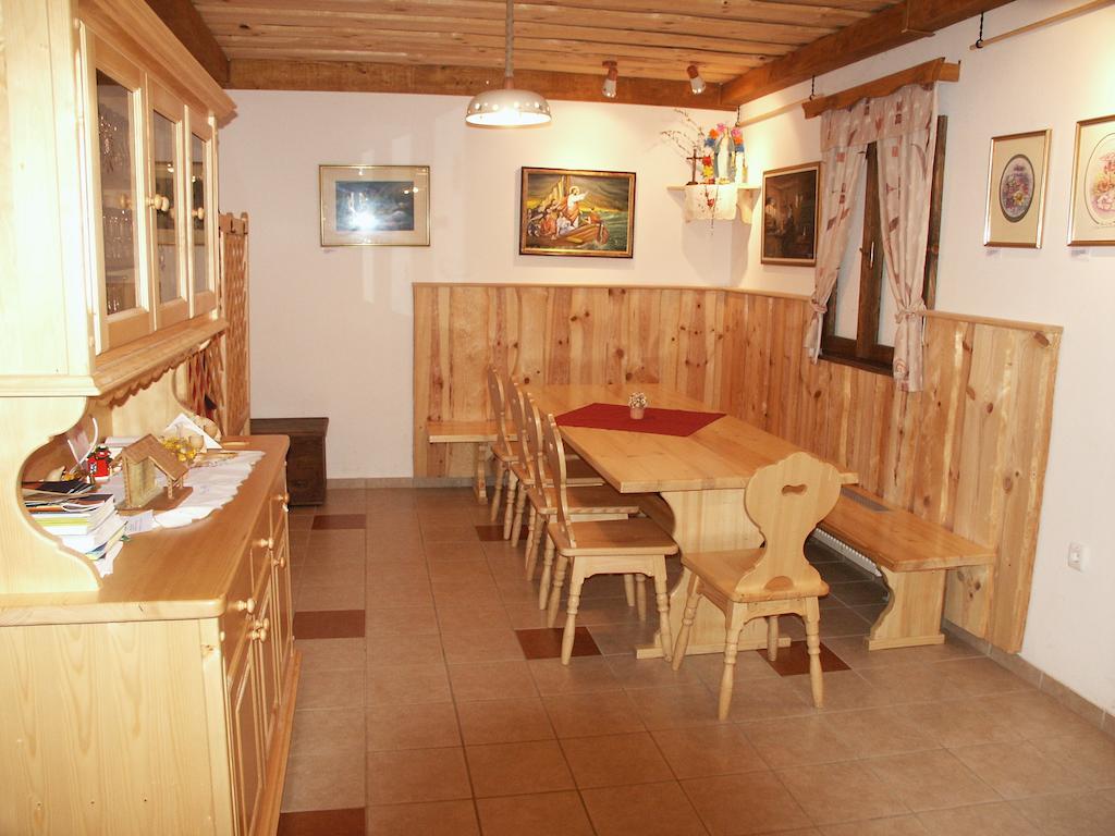 Pri Lazarju Farm Stay Podgrad  Exteriör bild